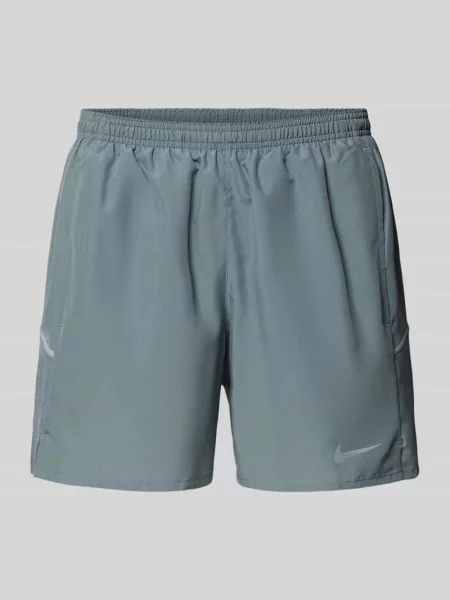 Szorty z bocznymi wpuszczanymi i nadrukiem z logo Nike Training