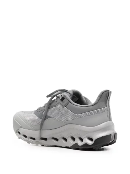 Sneakerși On gri