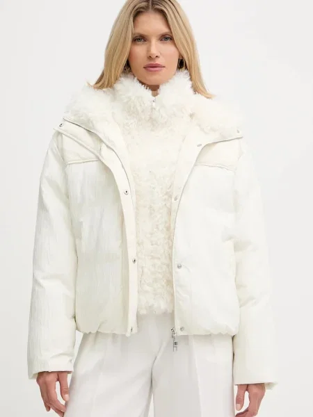 BOSS geacă bej de iarna oversize alb