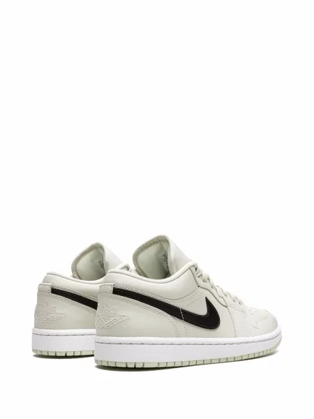 Tenisky Jordan Air Jordan 1 bílé