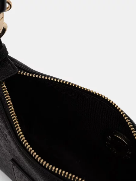 Кожаная сумочка Love Moschino