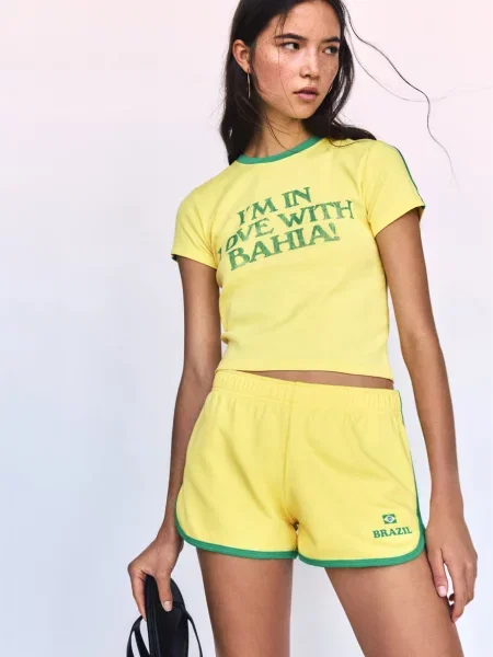 Pull&Bear Tricou BRASIL / verde iarbă galben