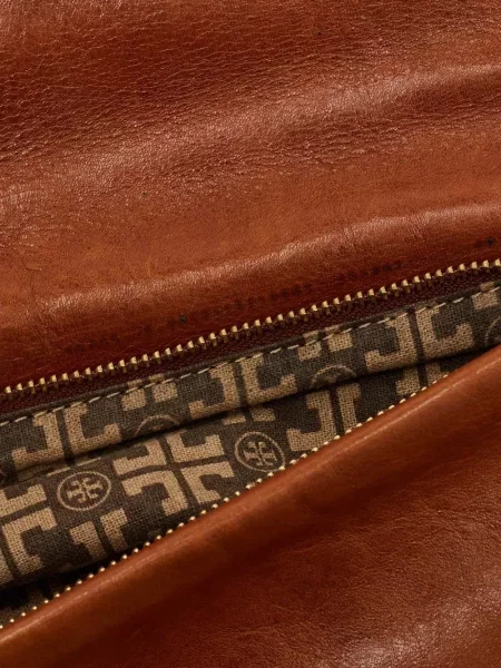 Geantă Tory Burch roșu