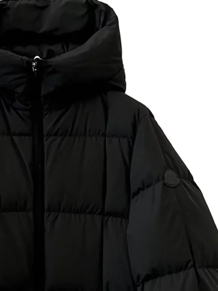 Geacă Moncler cu glugă negru