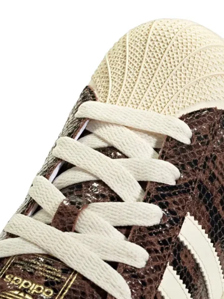 Sneakerși Adidas Campus din piele de căprioară fără toc maro