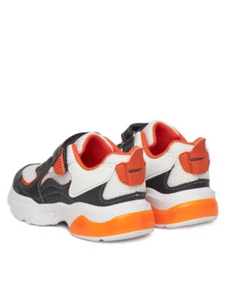 Sneakersy Sprandi bílé