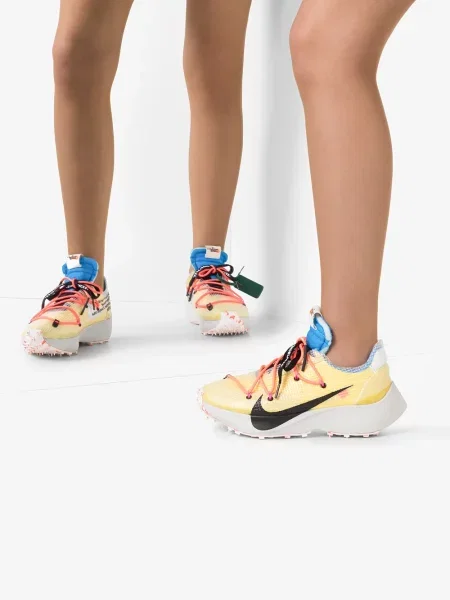 Tenisky Nike X Off-white v městském stylu bílé