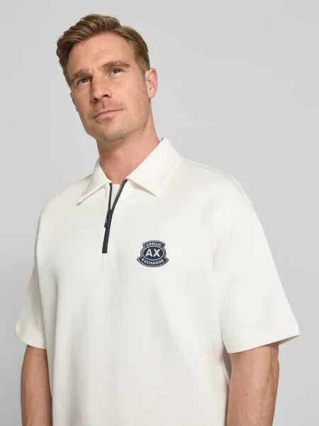 Koszulka polo o kroju loose fit z wyhaftowanym logo Armani Exchange białe