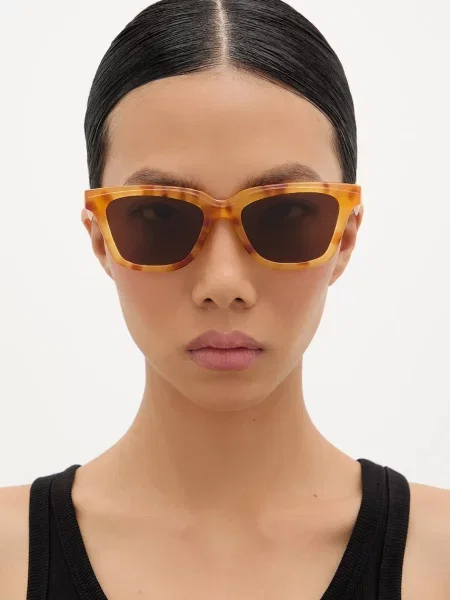 Солнцезащитные очки Jacquemus