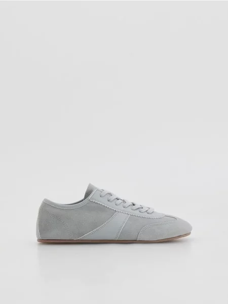 Кроссовки Reserved голубые