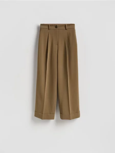 Reserved Pantaloni tip culotte verde-oliv deschis verde