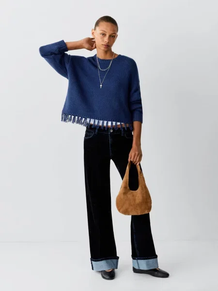 Sweter z asymetrycznym dołem i frędzlami indygo Teen L MANGO TEEN niebieski