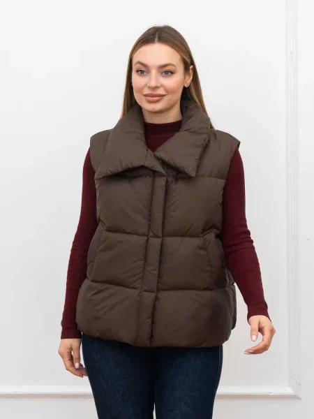 Жилет з утеплювачем UVENTUM коричневий