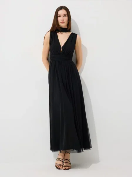 Maxi suknele Mohito juoda