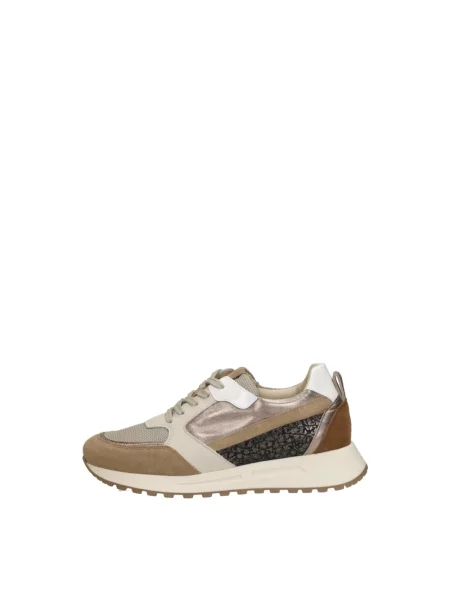 Sneakersy Aqa