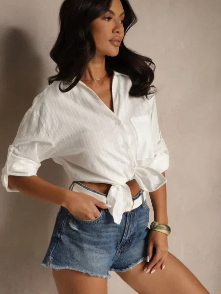 Koszula w Podłużne Toliriana biała