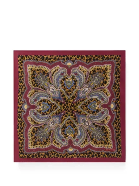 Fular Etro cu imagine cu model leopard roșu