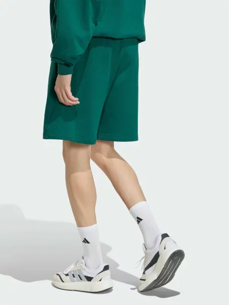 Повседневные шорты Adidas зеленые