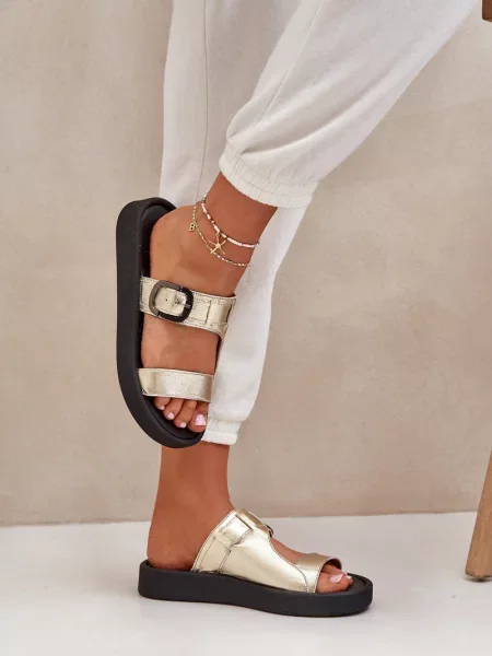 Usnjene copati Zazoo s platformo bež