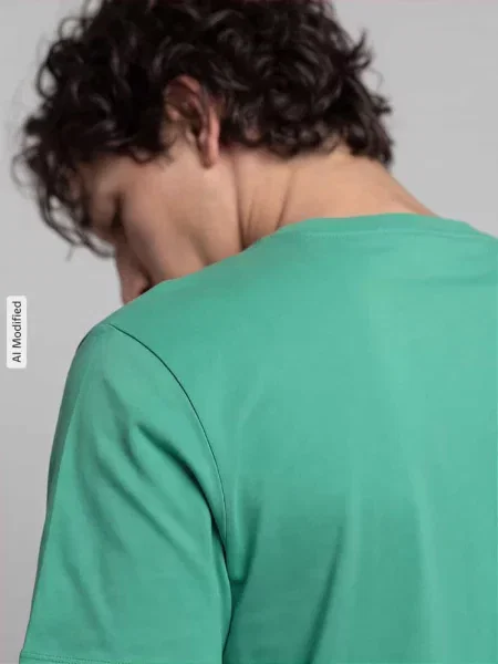 T-shirt o kroju regular fit z czystej bawełny model EVERYDAY SOFT' Gap zielona