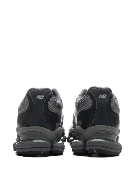 Sneakerși New Balance gri