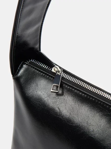 Сумка-хобо чорний