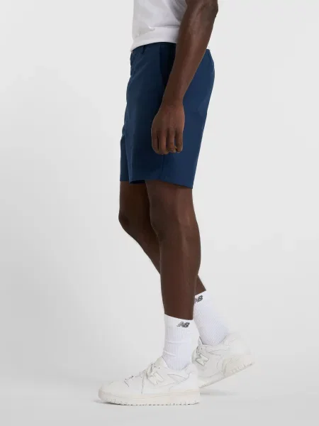 Повседневные короткие шорты New Balance синие