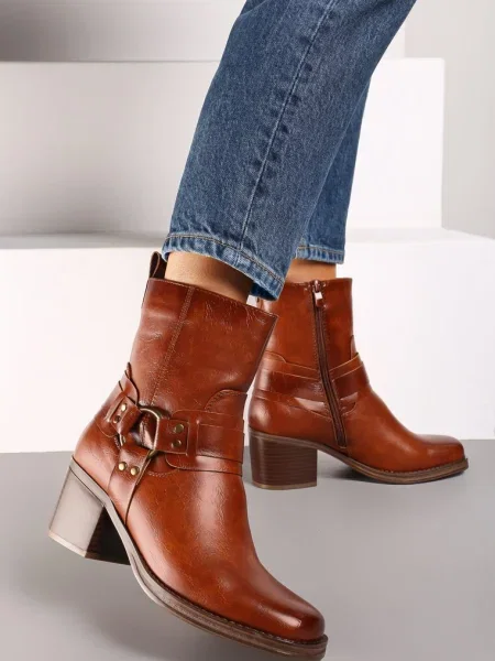 Botine Inny cu toc gros cu bretele maro