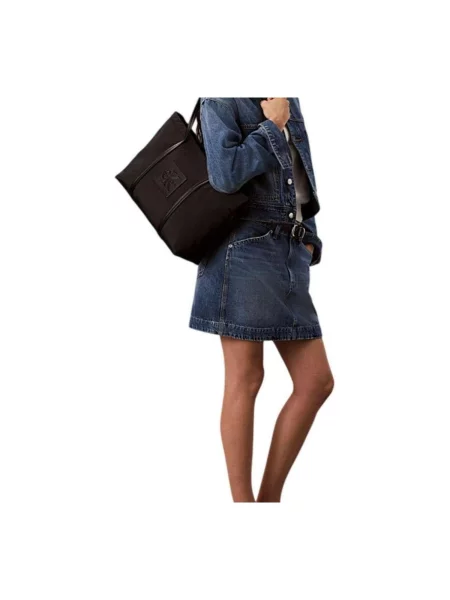 Geantă Calvin Klein Medium Tote negru