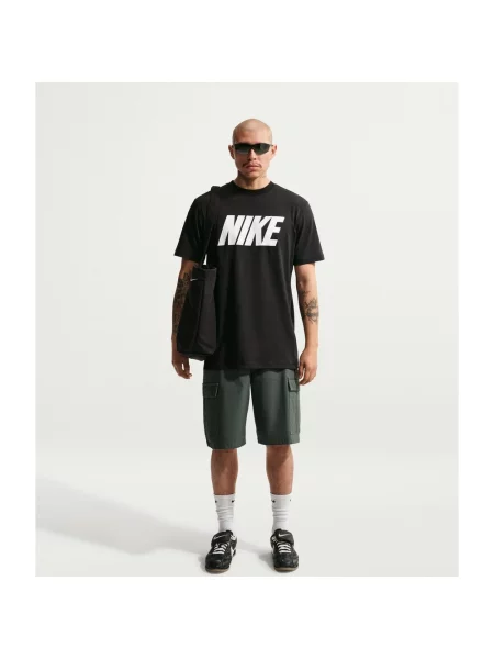 Koszulka damska z krótkim rękawem Nike Sportswear Club Logo czarny S biały