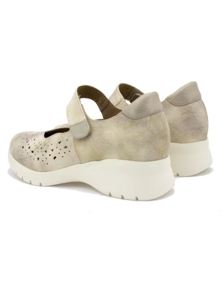 Pantofi Piesanto bej