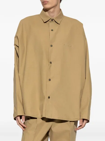 Яке Fear Of God Essentials бродирано
