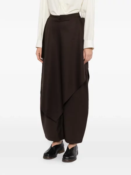 Pantaloni Yeareast drapate maro