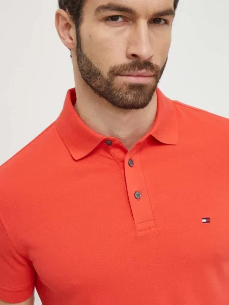Тениска с яка Tommy Hilfiger с десен синьо
