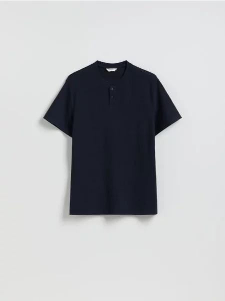 Reserved Henley tričko s klasickým strihom tmavomodrá