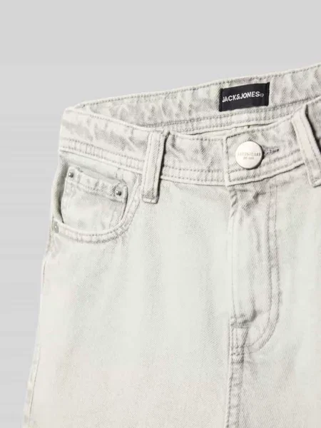 Szorty jeansowe o luźnym kroju z wpuszczanymi model ‘TONY’ Jack & Jones