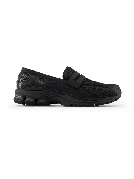 Sneakers New Balance Black EUR 44 czarne
