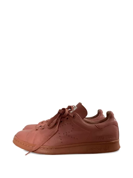 Top Adidas cu dungi cu imagine lung alb