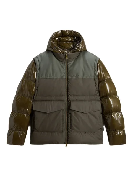Geacă cu puf Woolrich verde