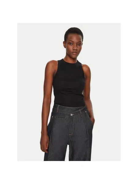 IVY OAK Τοπ Klara Slim Fit μαύρο
