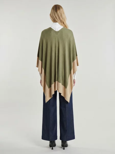 Poncho Lauren Ralph Lauren