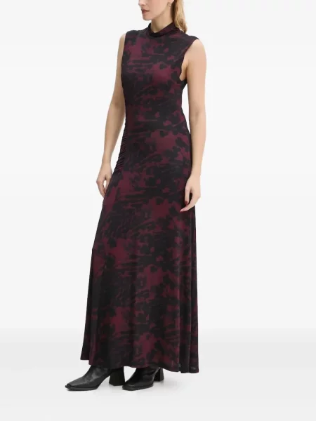 Rochie Gestuz de costum roșu