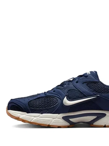 Sneakerși Nike Air Zoom cu imagine retro roz