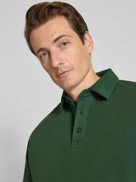Koszulka polo o kroju oversized z kołnierzykiem polo i detalem z logo Lindbergh zielone