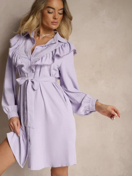 Rozkloszowana Sukienka Koszulowa z Falbankami i Koronką Naik fioletowa