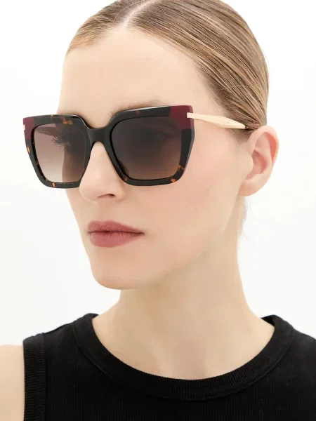 Sunčane naočale Carolina Herrera za žene HER zlatna
