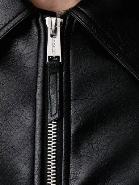Кожаная куртка Guess