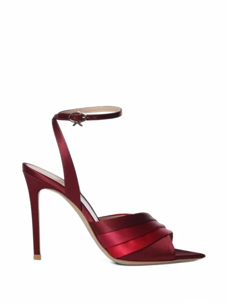 Sandale Gianvito Rossi din satin roșu