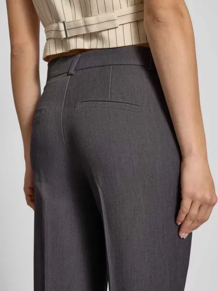 Spodnie szerokie o kroju slim fit z dodatkiem model ‘HATTIE-LANA’ Only