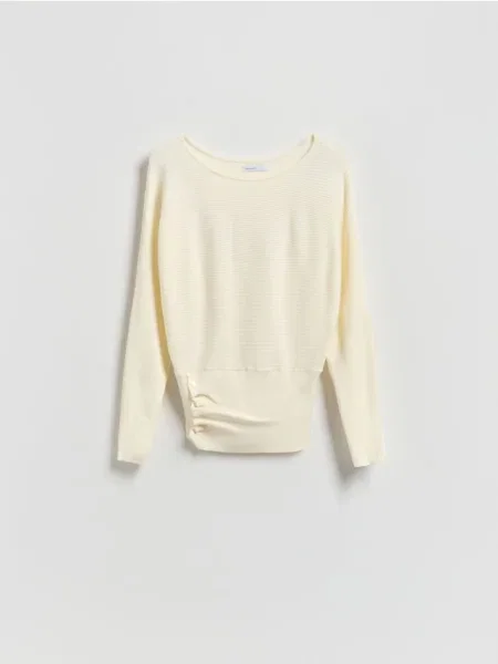 Reserved Pulover cu conținut ridicat de nude